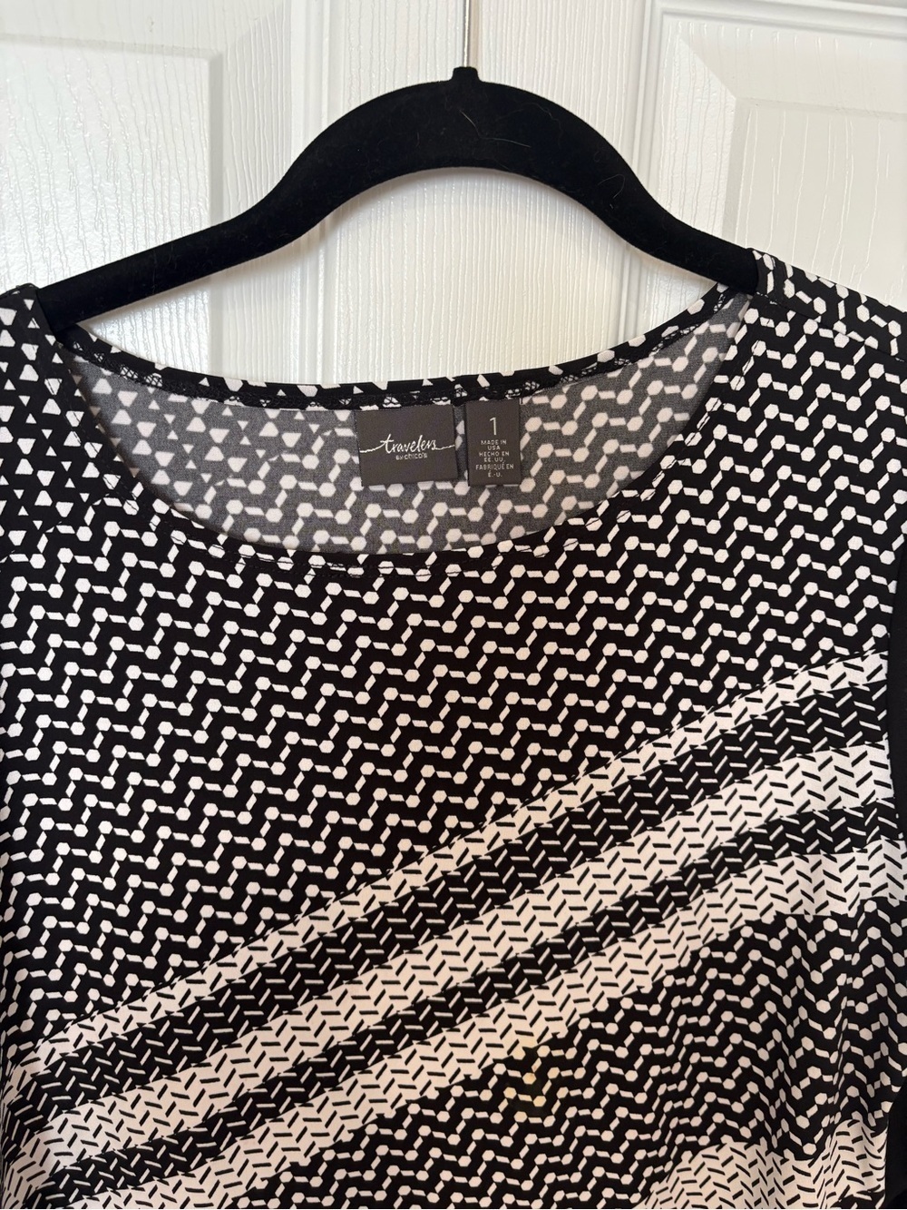 Black & White Asymmetrical Knit Dress with Scoop Neck - Picture 2 of 5